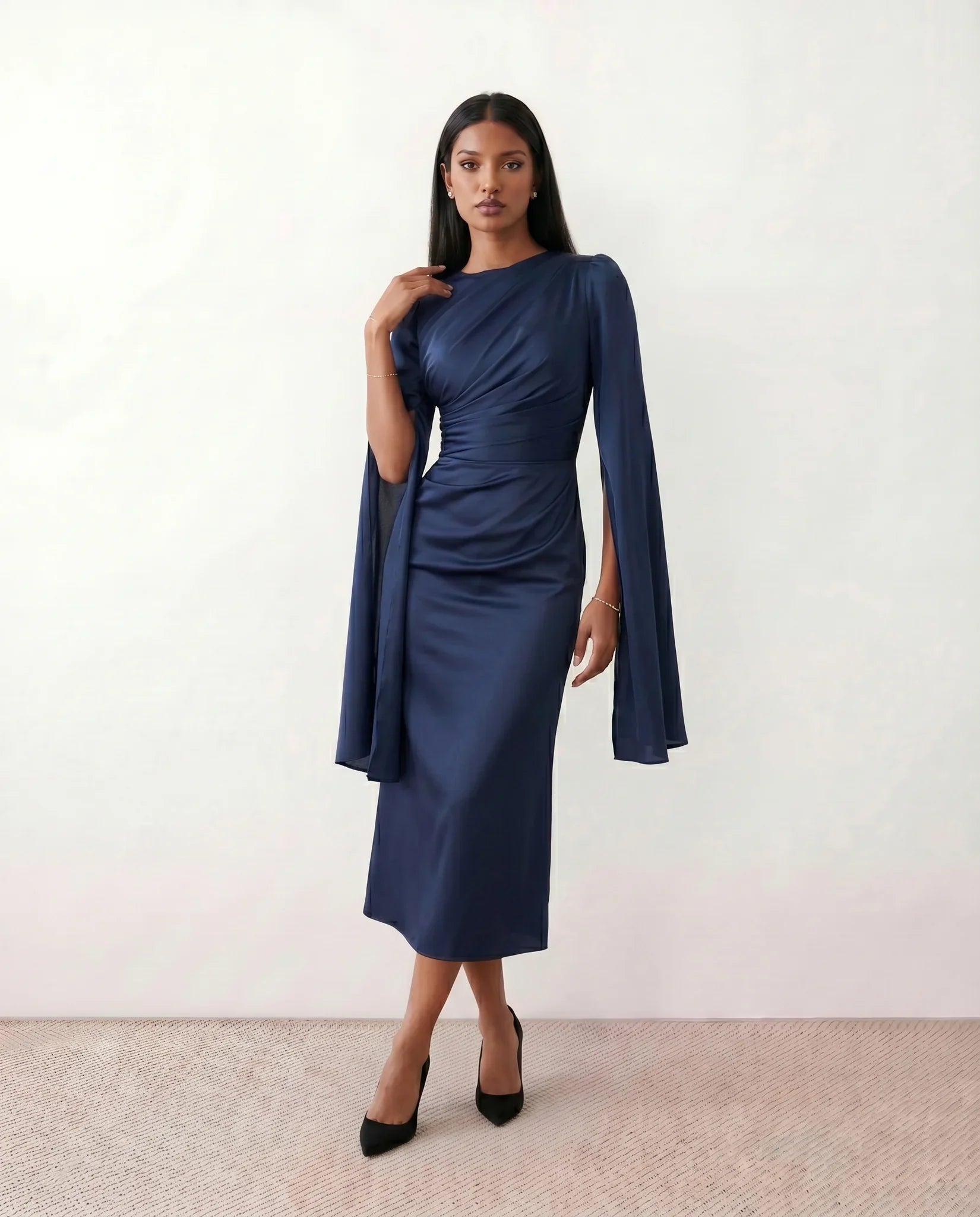 Elin | Lace-Up Mermaid Maxi Dress