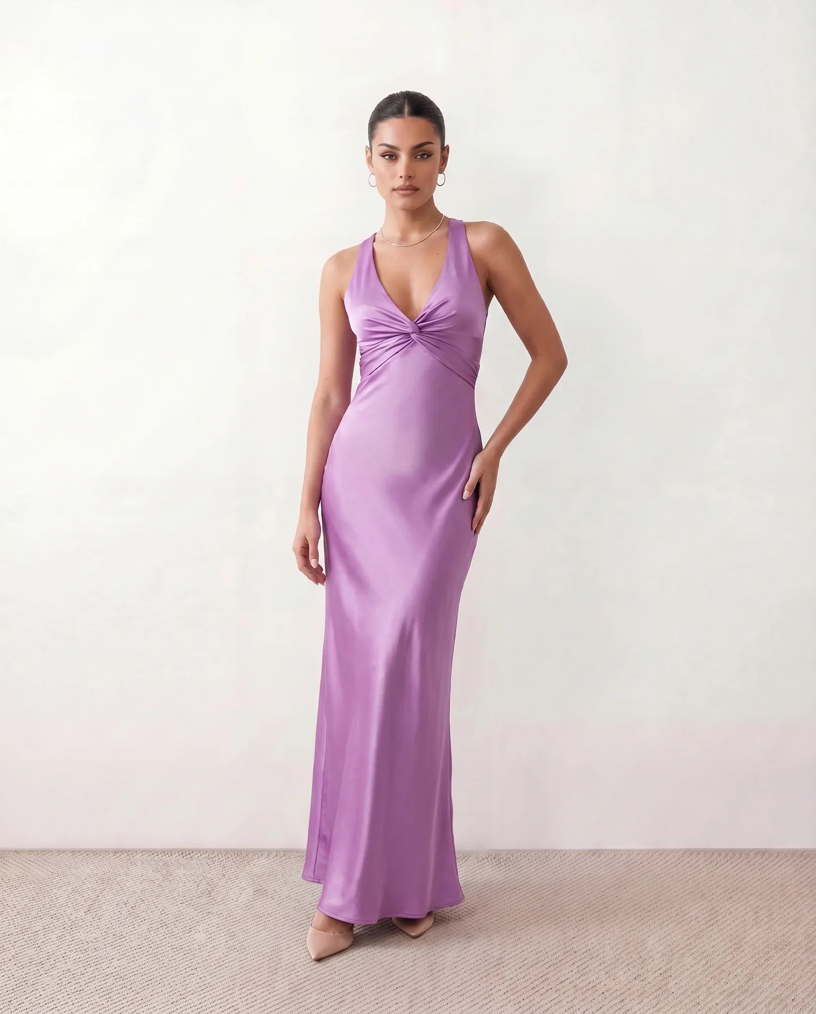 Vendula | Backless Bow Detail Maxi Dress