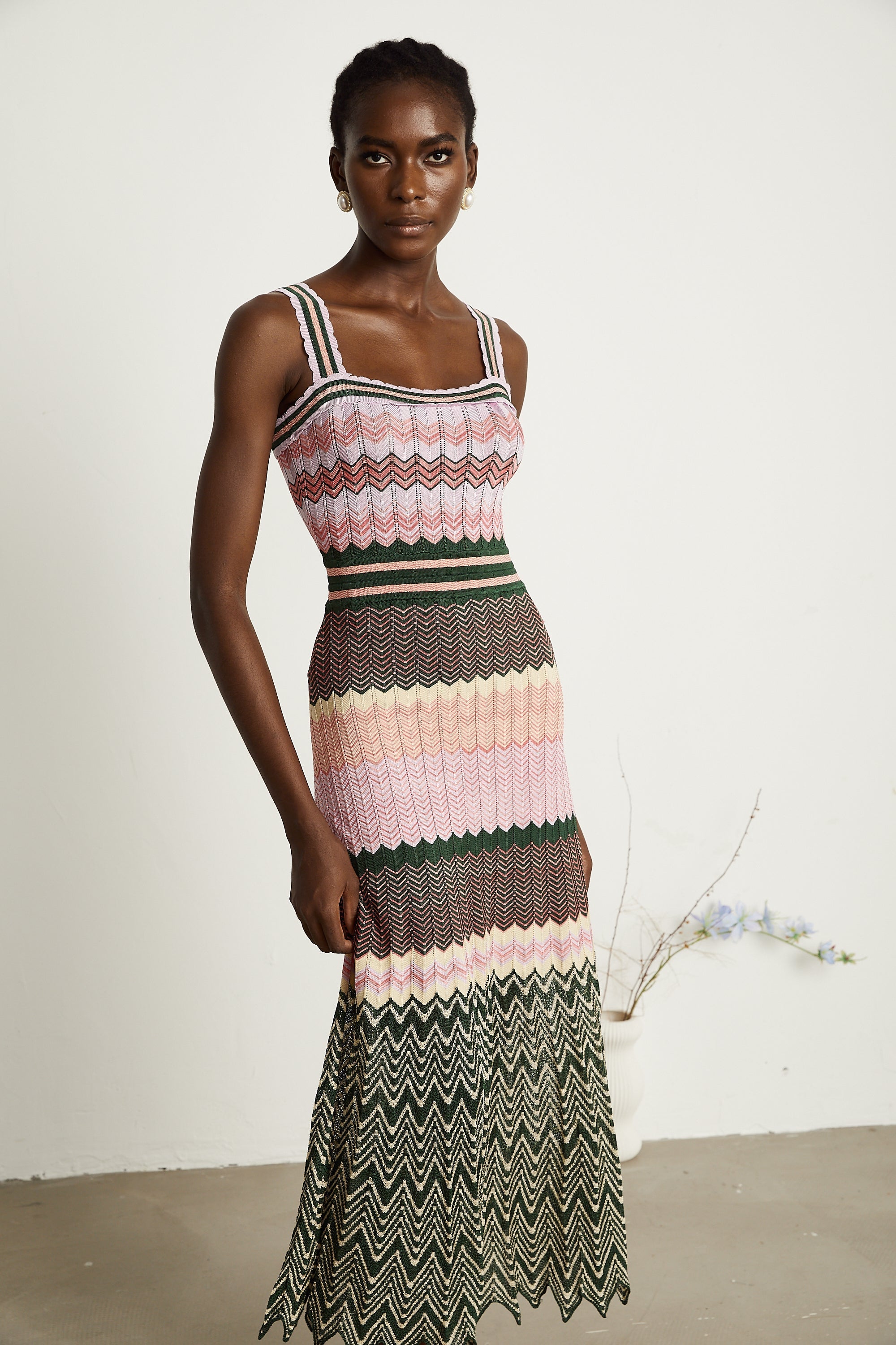 Una | Contrast-Colour Knitted Midi Dress