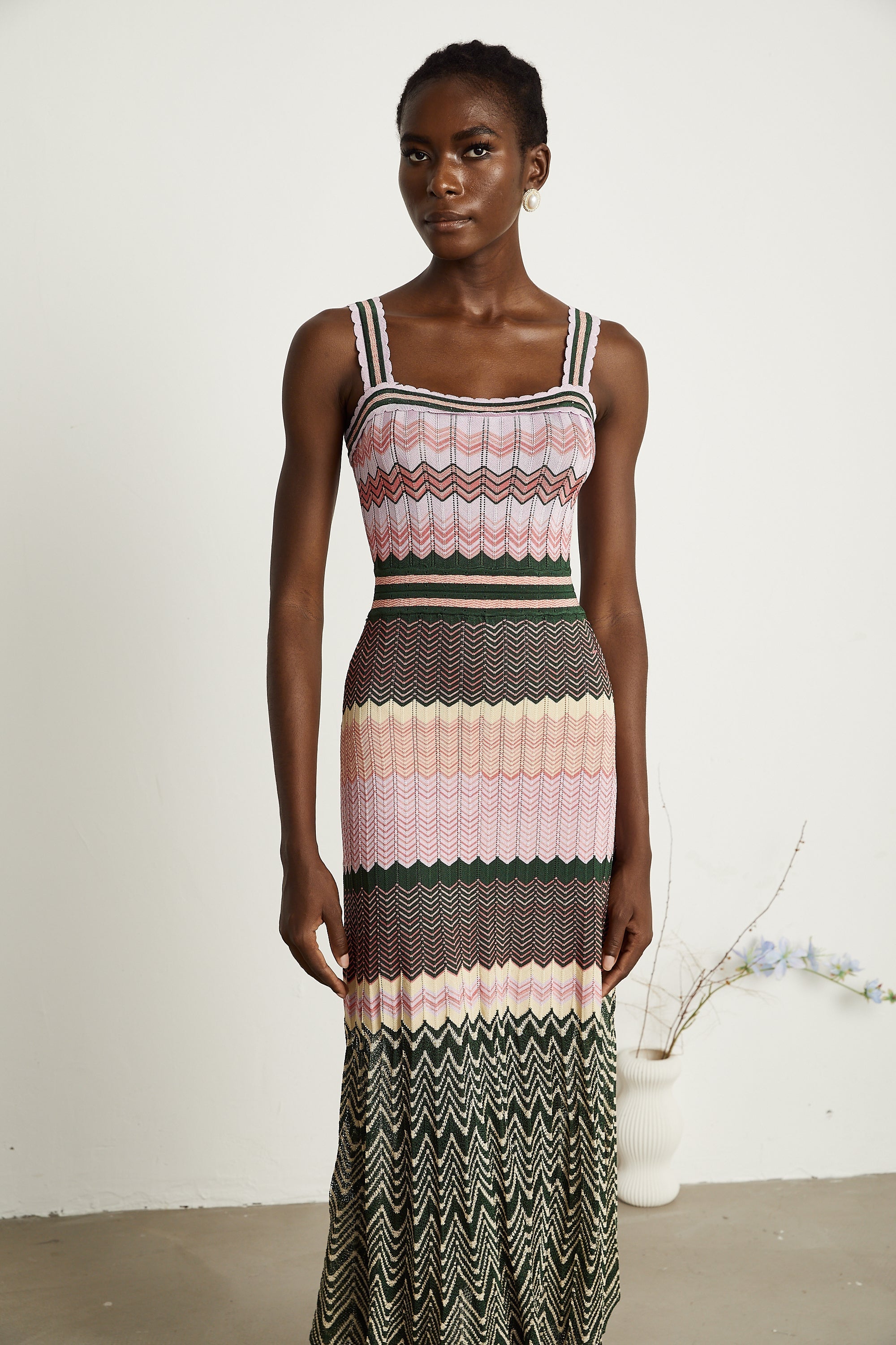 Una | Contrast-Colour Knitted Midi Dress