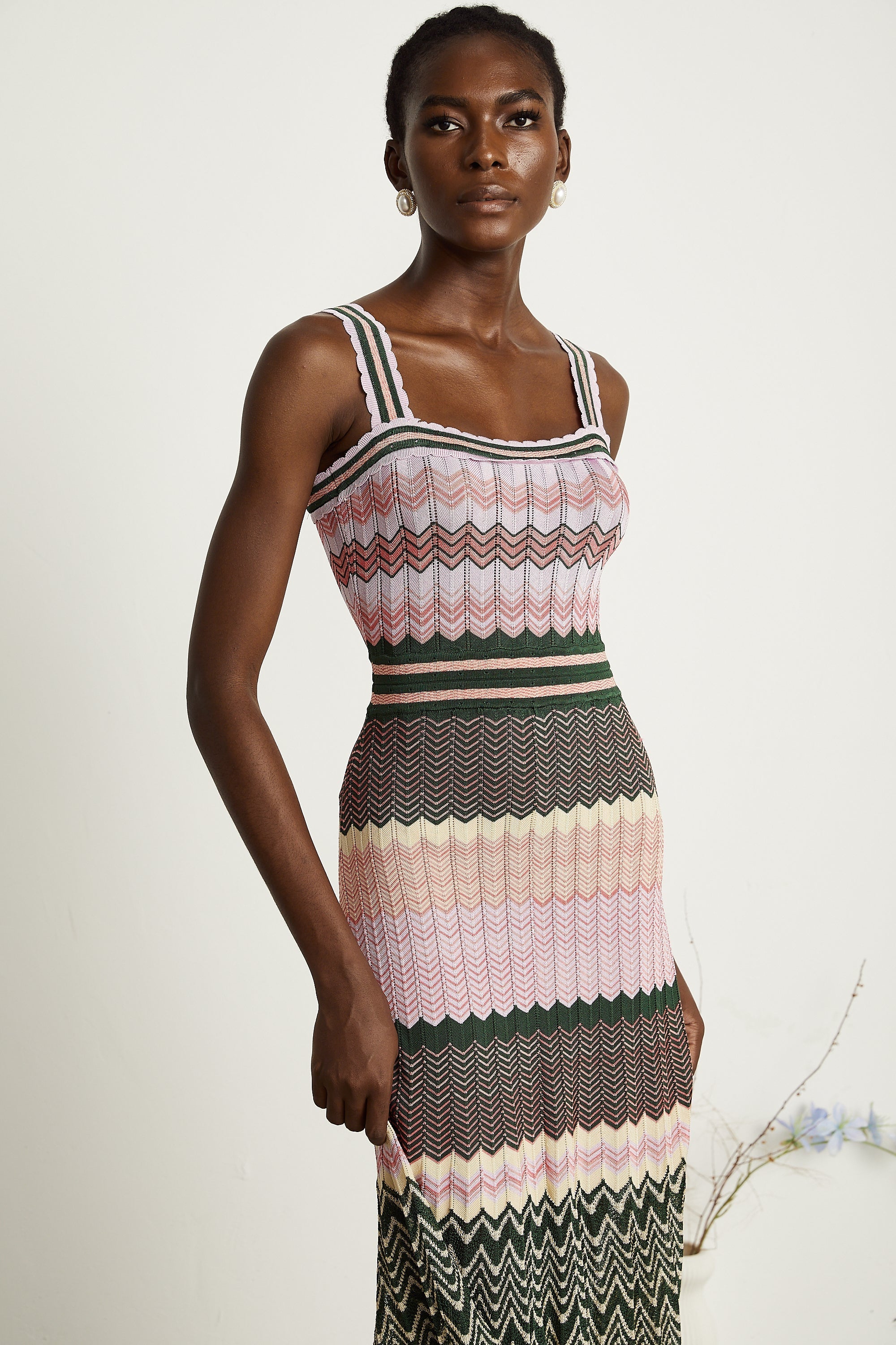 Una | Contrast-Colour Knitted Midi Dress