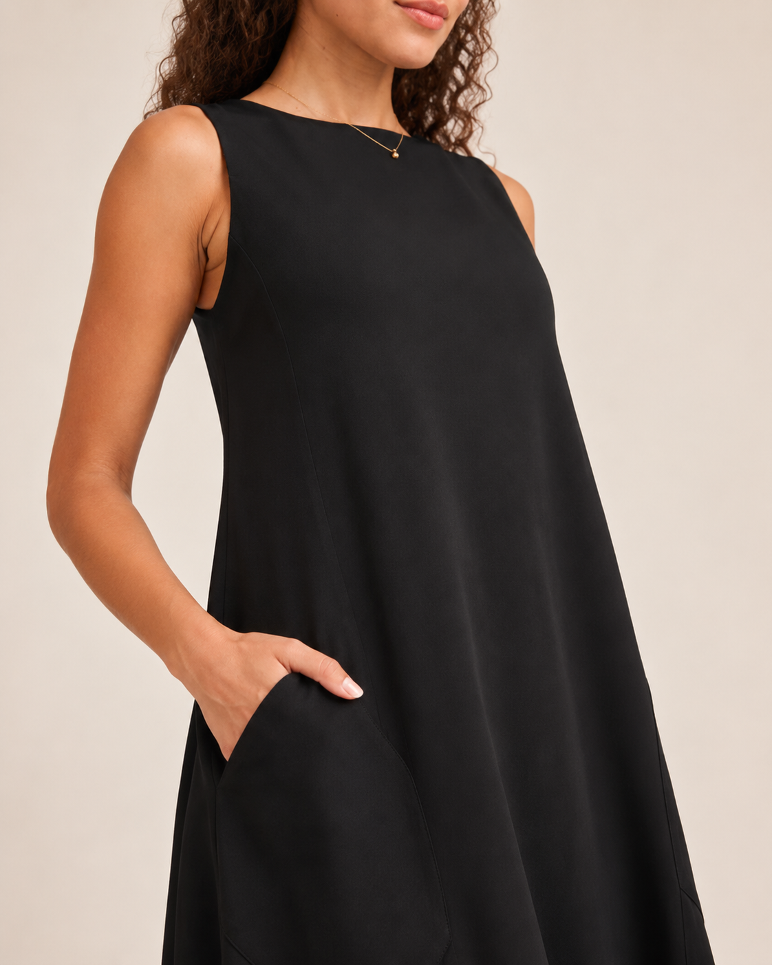 Paige | Monochrome Round Neck Midi Dress