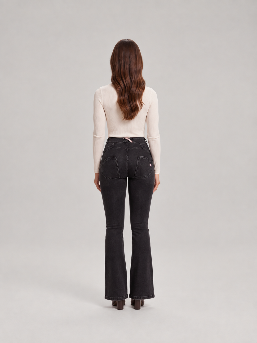 Cleona | Mid-Rise Flared Stretch Denim Jeans