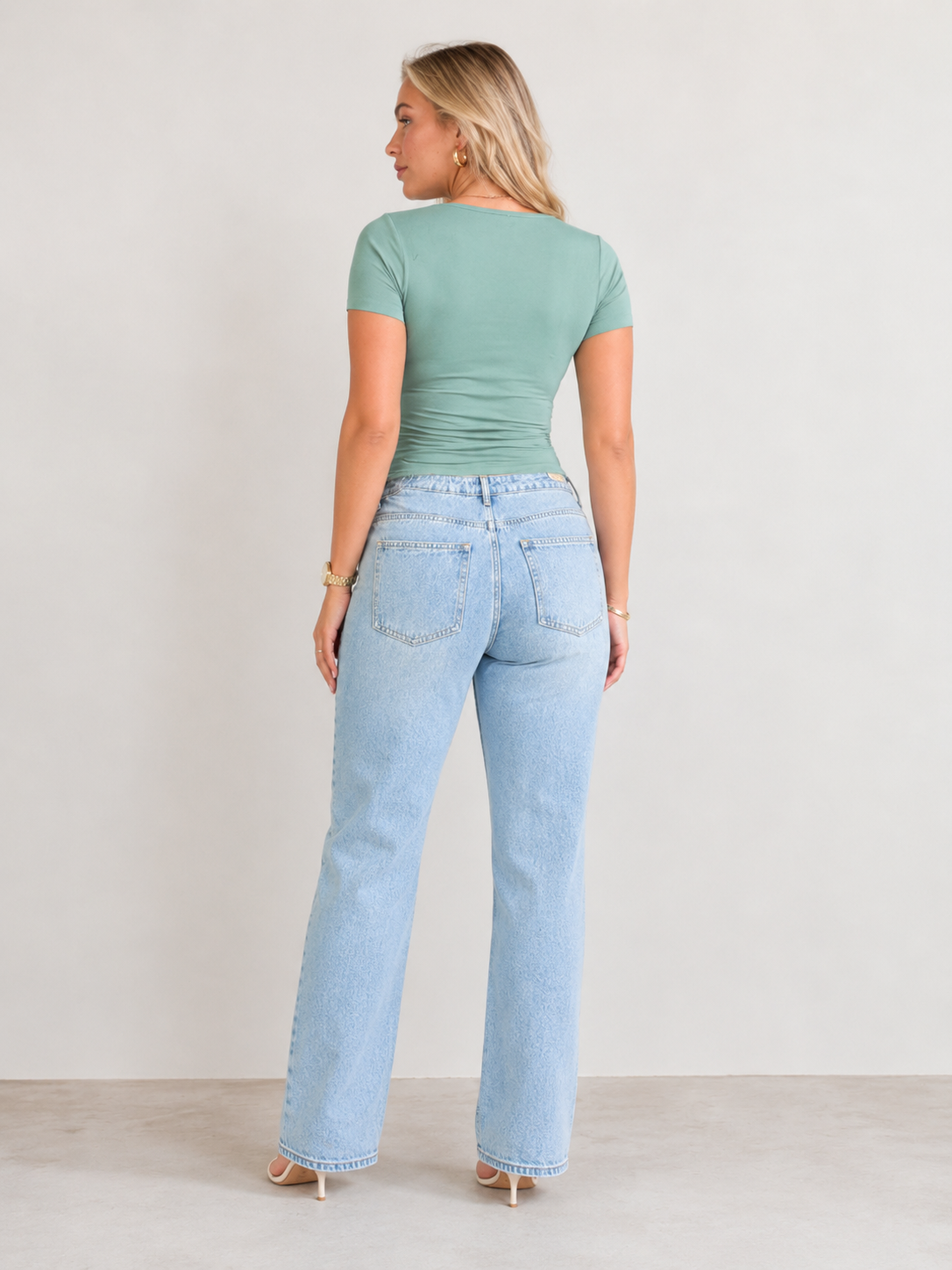 Emerson | Wide U-Neck Cropped T-Shirt
