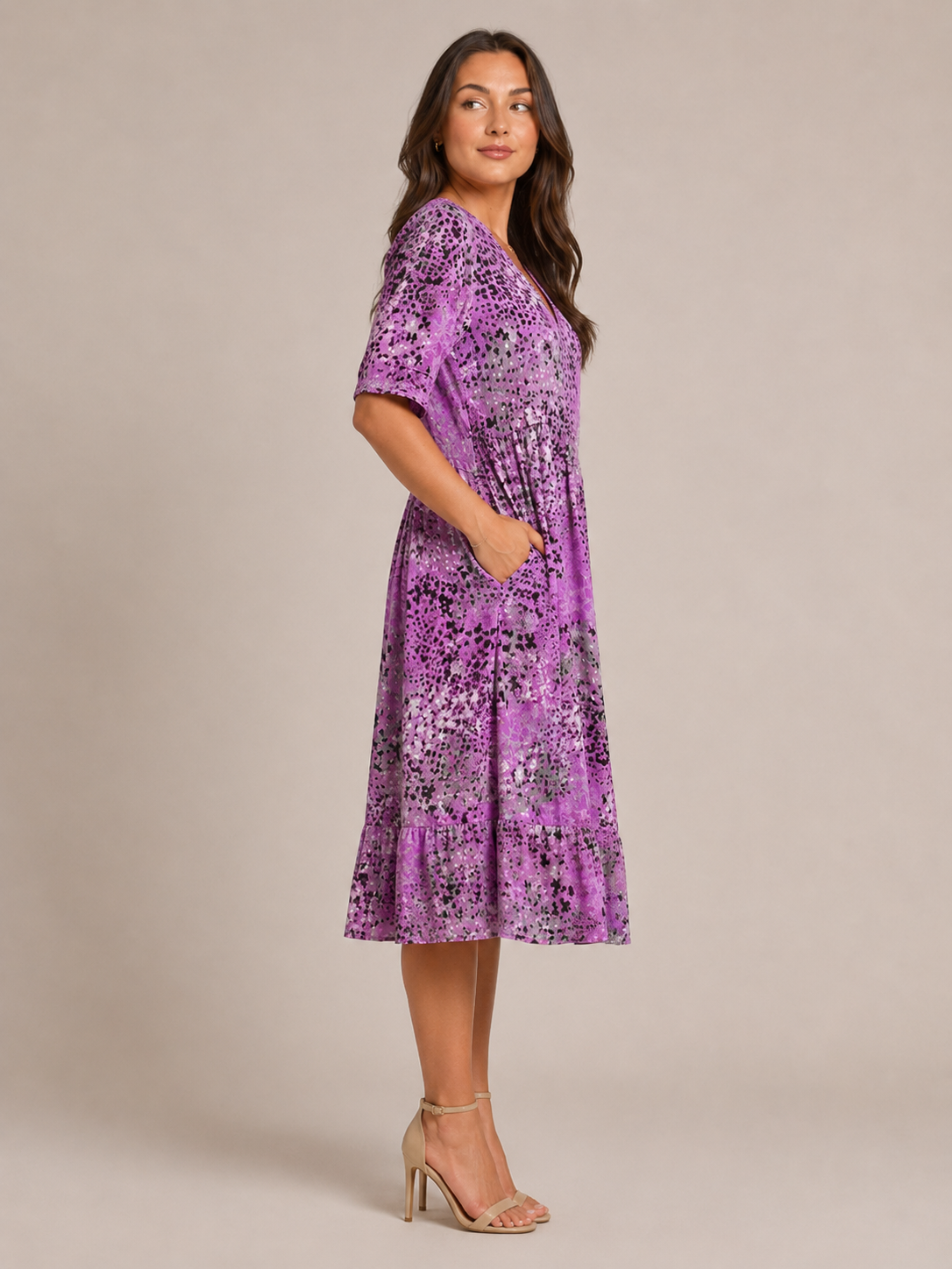 Giselle | V-Neck Side Pocket Midi Dress