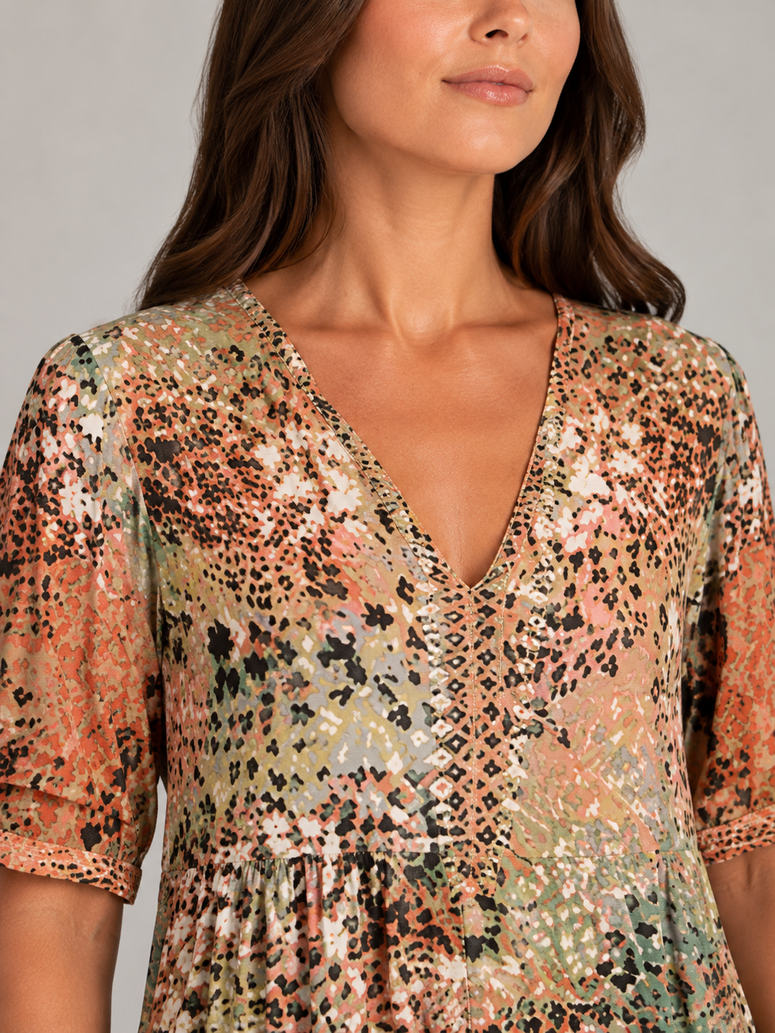 Giselle | V-Neck Side Pocket Midi Dress