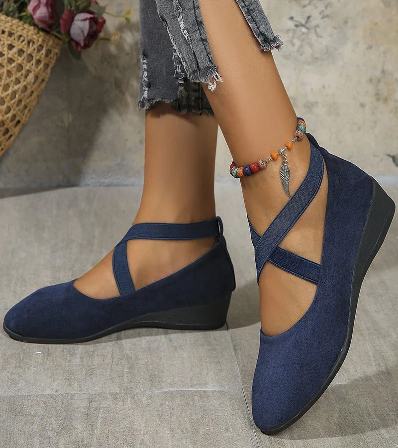 Helena | Wedge-Sole Closed Ballet Flats