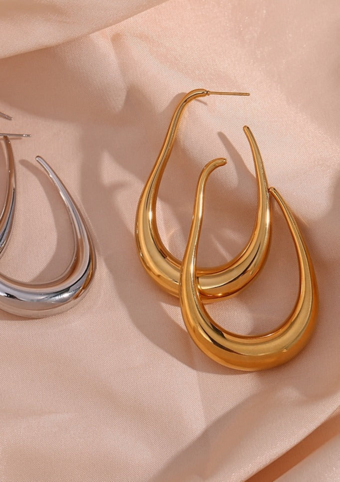 Vera | Distorted Sculptural Drop Earrings