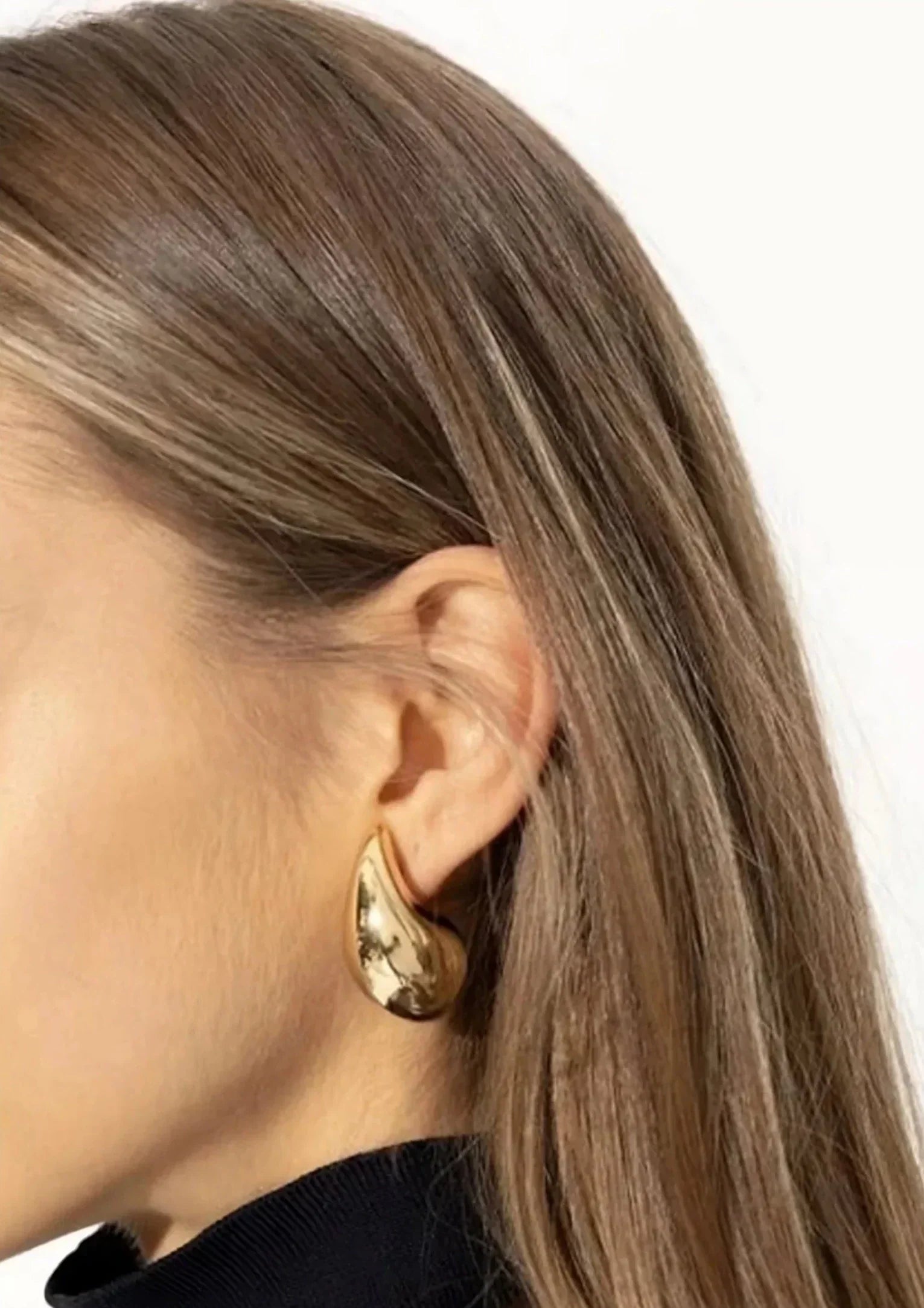 Nora | Minimalist Teardrop Drop Earrings