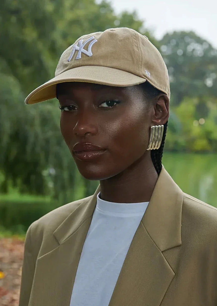 Peyton | Ribbed Column Rectangular Statement Stud Earrings