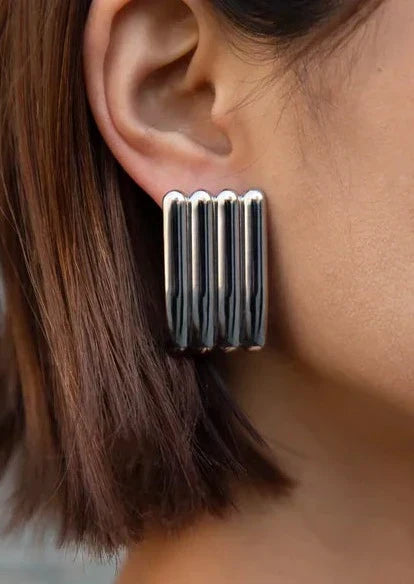 Peyton | Ribbed Column Rectangular Statement Stud Earrings