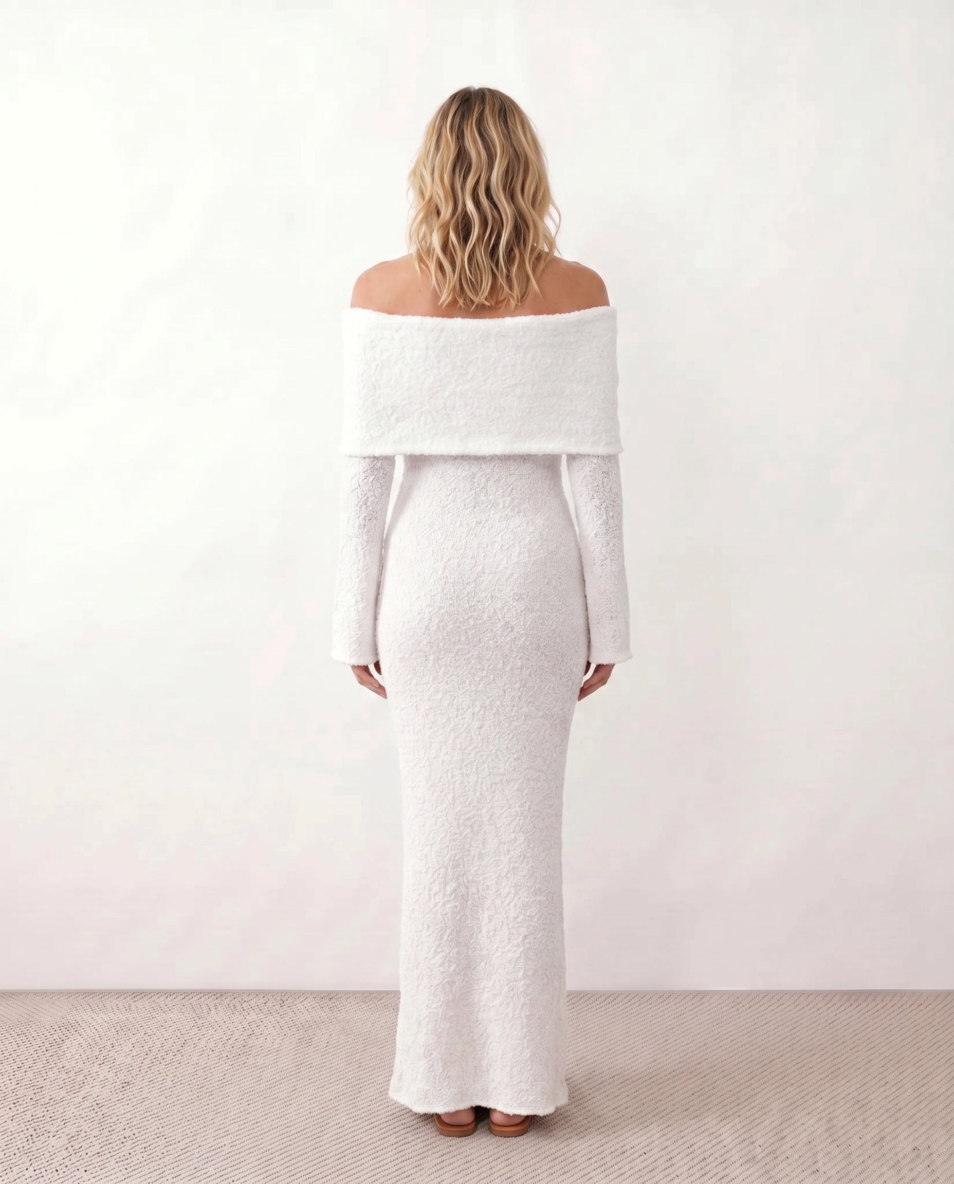Priya | Off-Shoulder Fitted Maxi Dress
