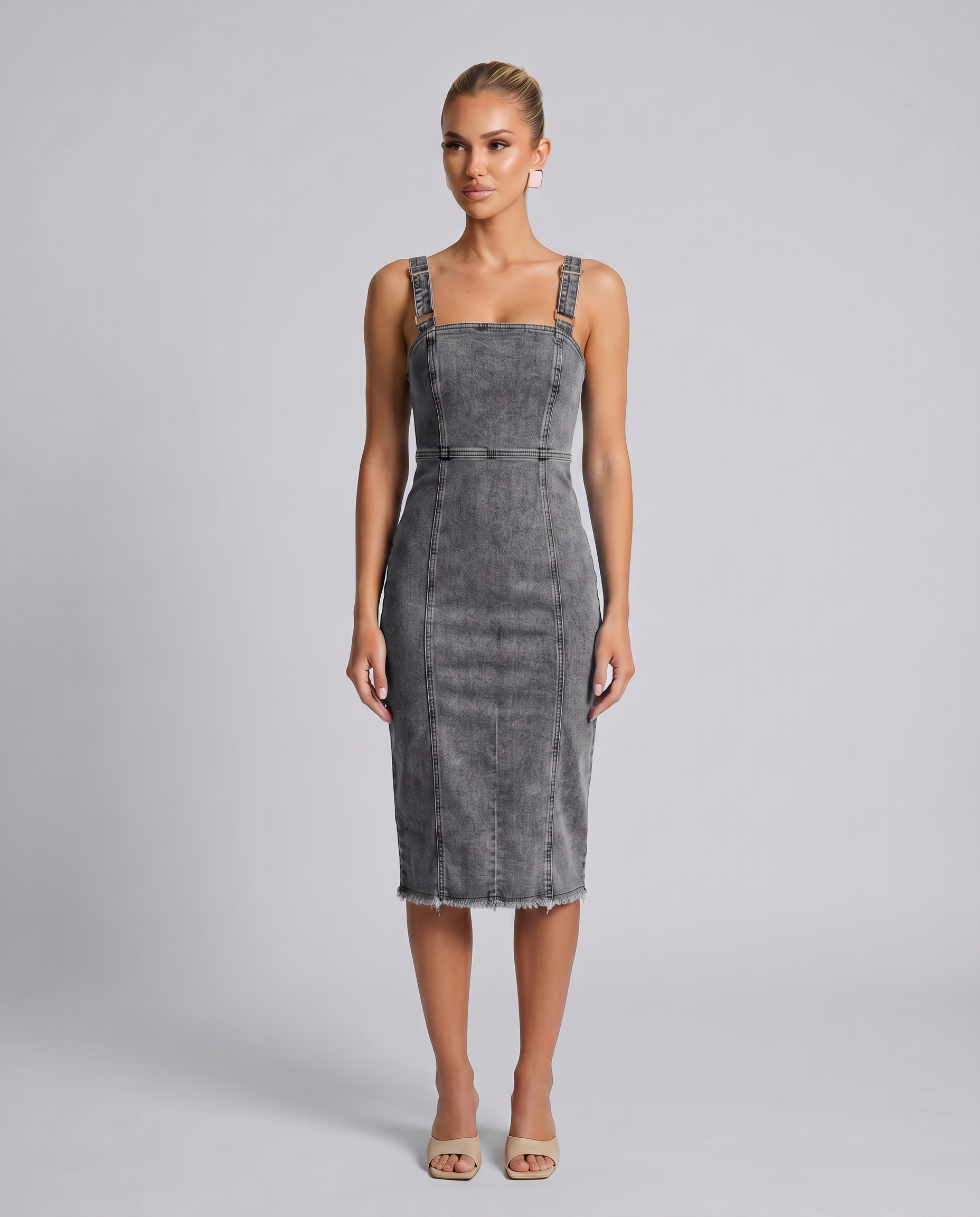 Adela | Midi Dress with Square Neck and Adjustable Straps