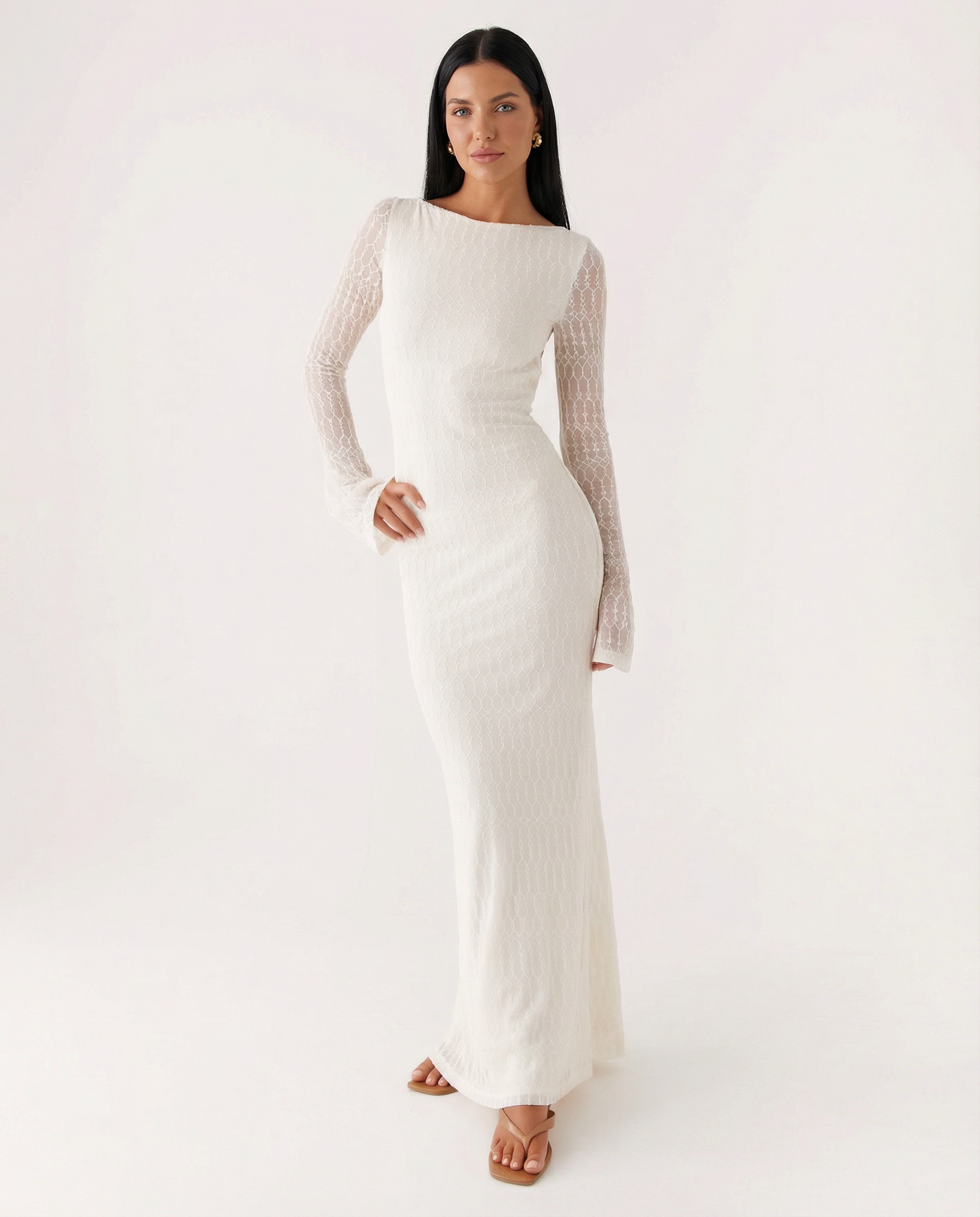 Jodie | Maxi Dress with Long Sleeves and Open Back