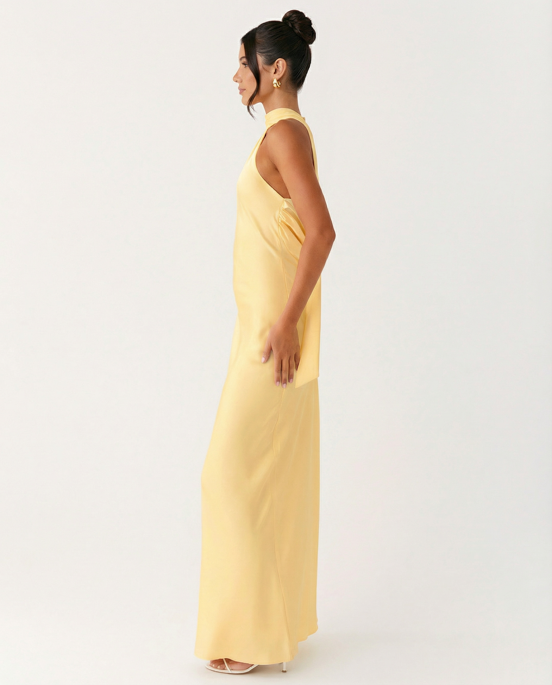 Elaine | Halter Neck Satin Maxi Dress