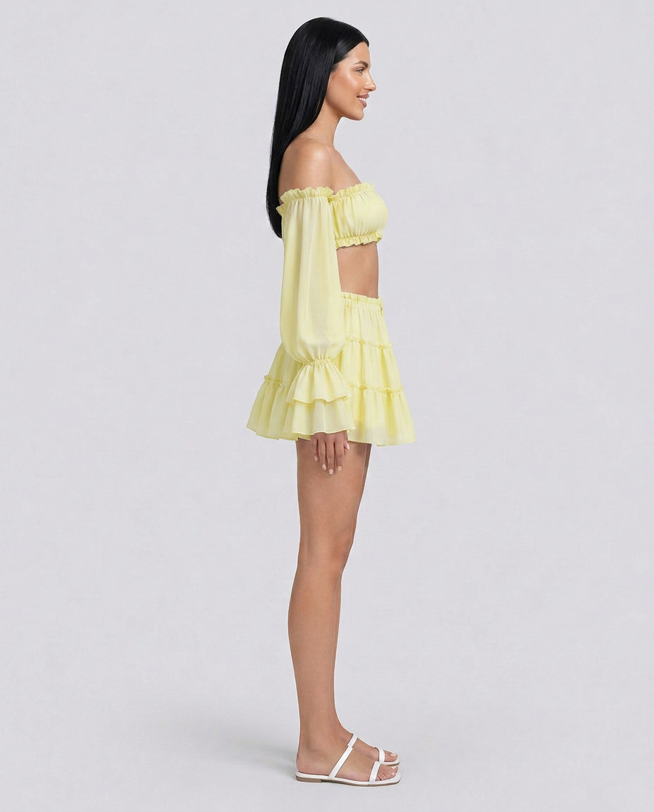 Lila | Two-Piece Set with Off-Shoulder Top and Ruffle Mini Skirt