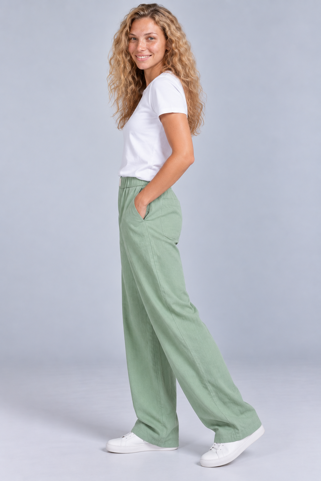 Melissa | Relaxed Wide-Leg Trousers with Elastic Waist