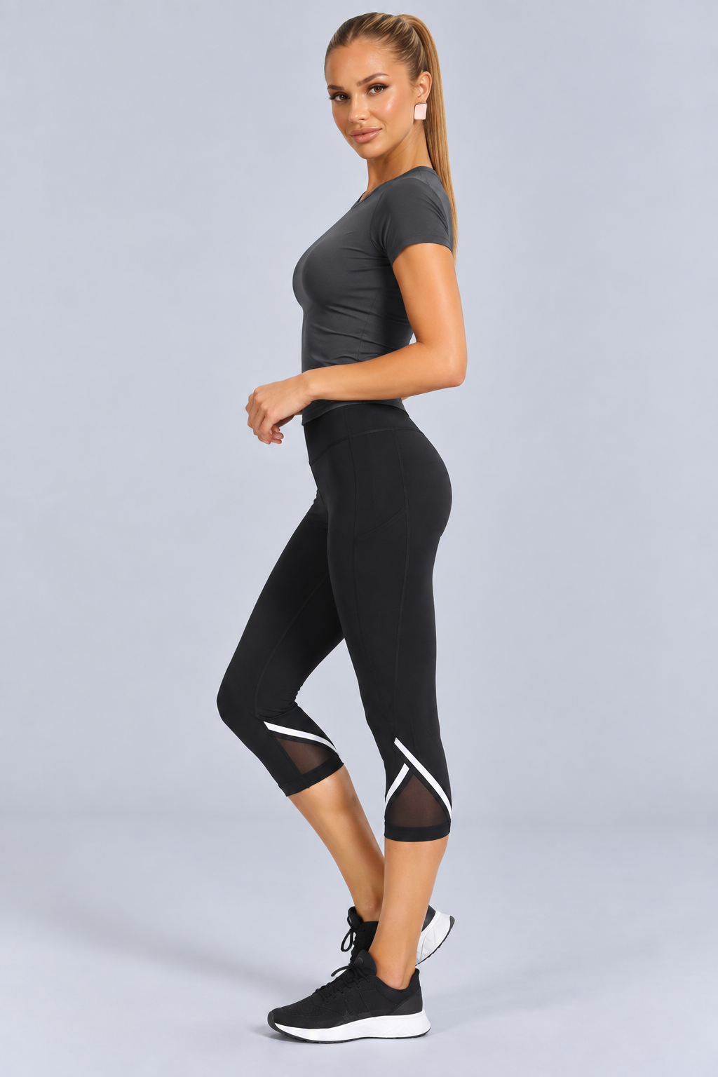 Jenna | High-Waisted Capri Leggings with Side Pocket