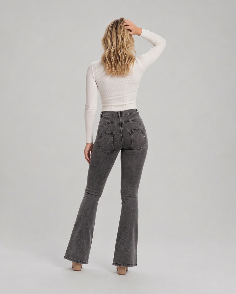 Cleona | Mid-Rise Flared Stretch Denim Jeans