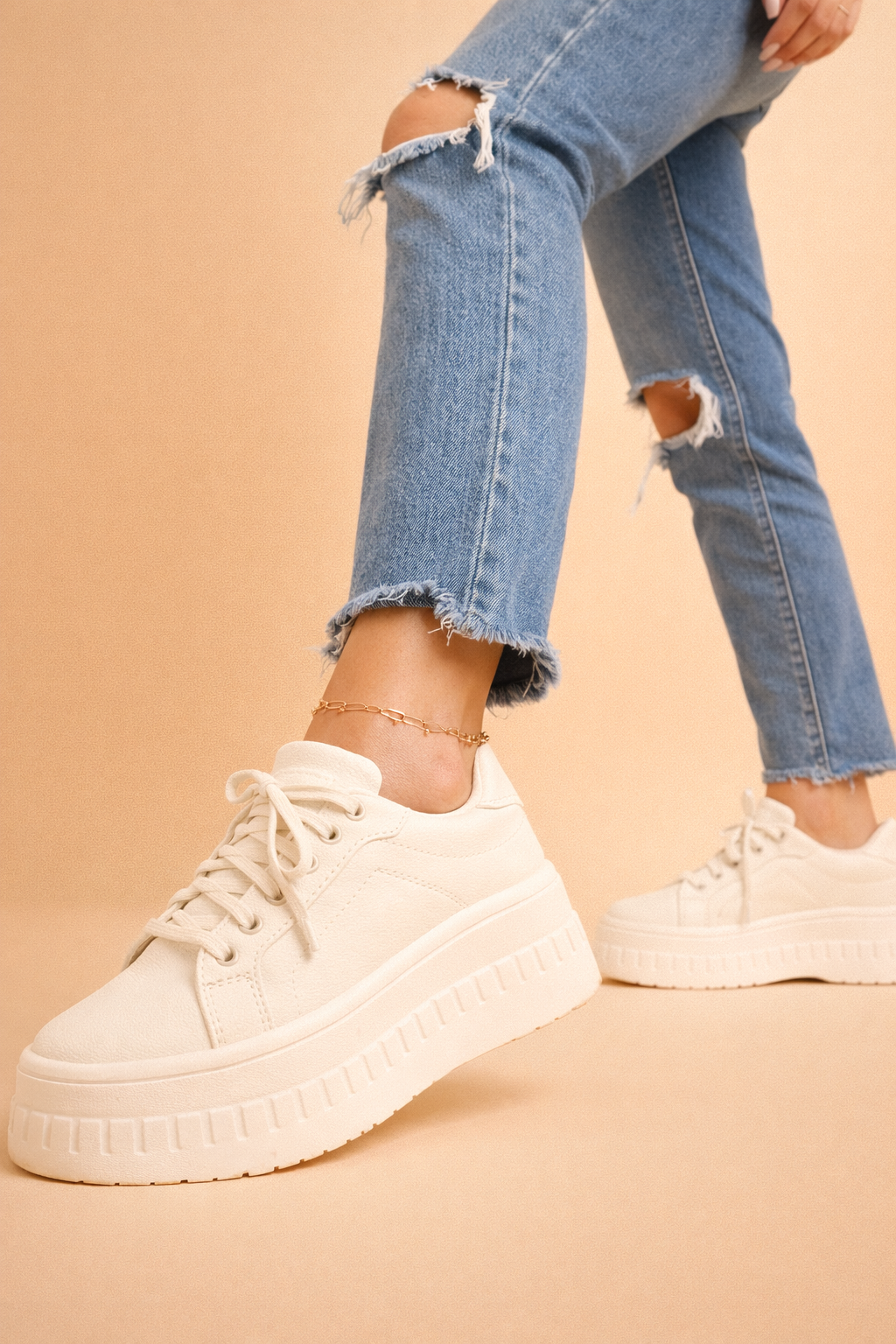 Lila | Cushioned Footbed Platform Sneakers