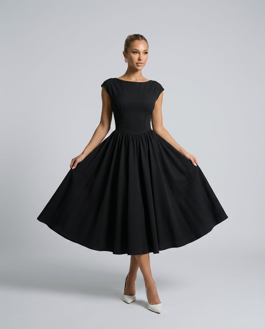 Vienne | Classic A-Line Maxi Dress