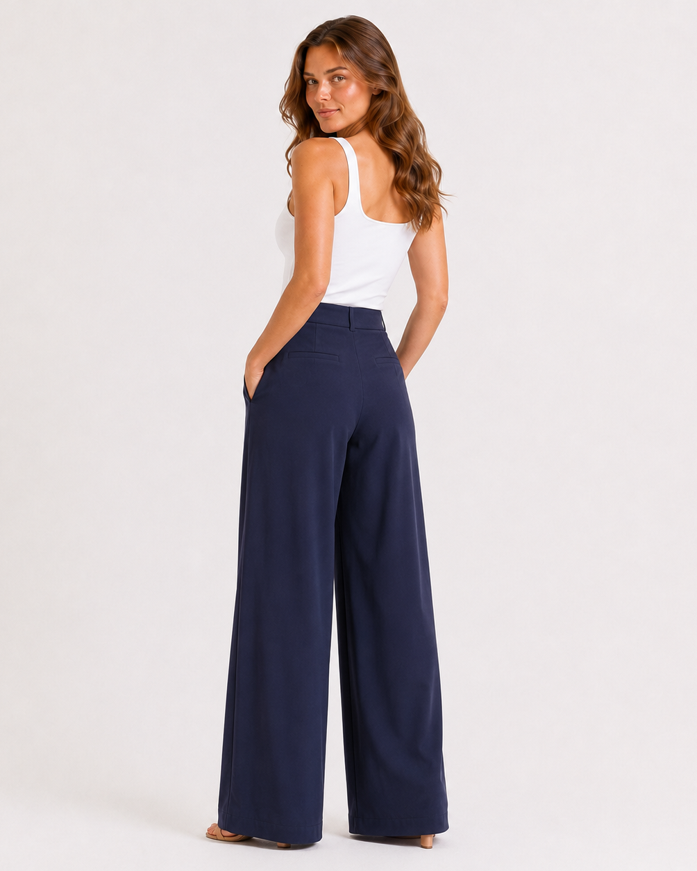 Wren | Mid-Rise Pleated Wide-Leg Ankle Trousers