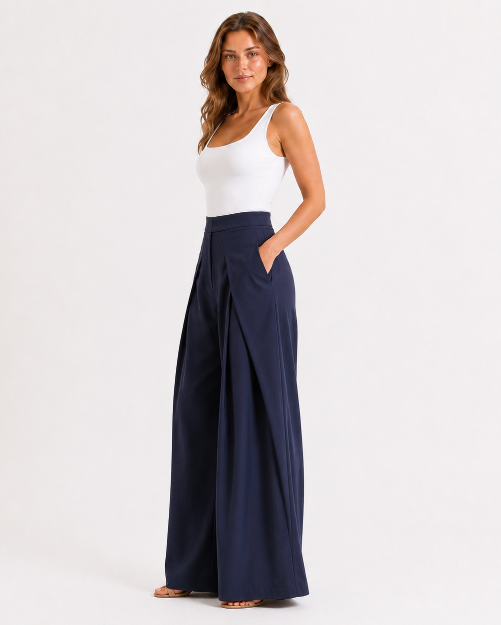 Wren | Mid-Rise Pleated Wide-Leg Ankle Trousers