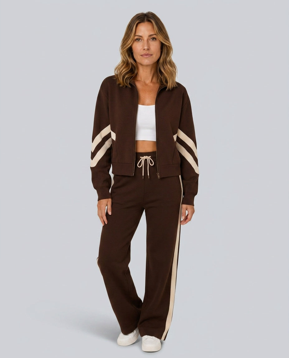 Savra | Contrast Stripe Knit Two-Piece Tracksuit Set