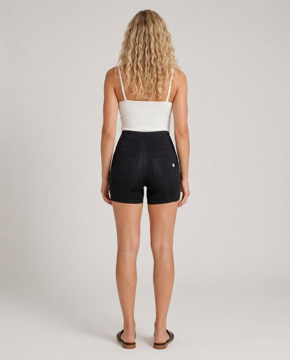 Tessa | High-Waist Heart Pocket Stretch Shorts