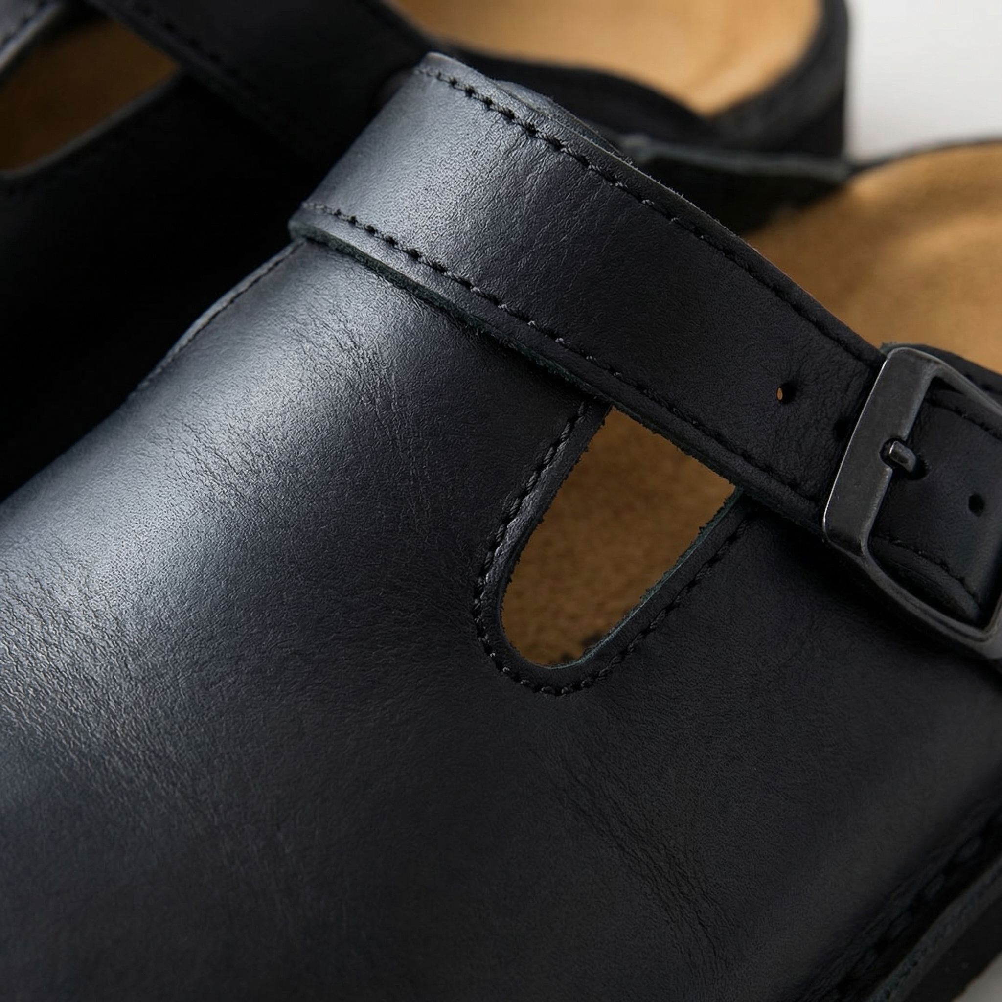 Aria | Leather-Look Slip-On Clogs