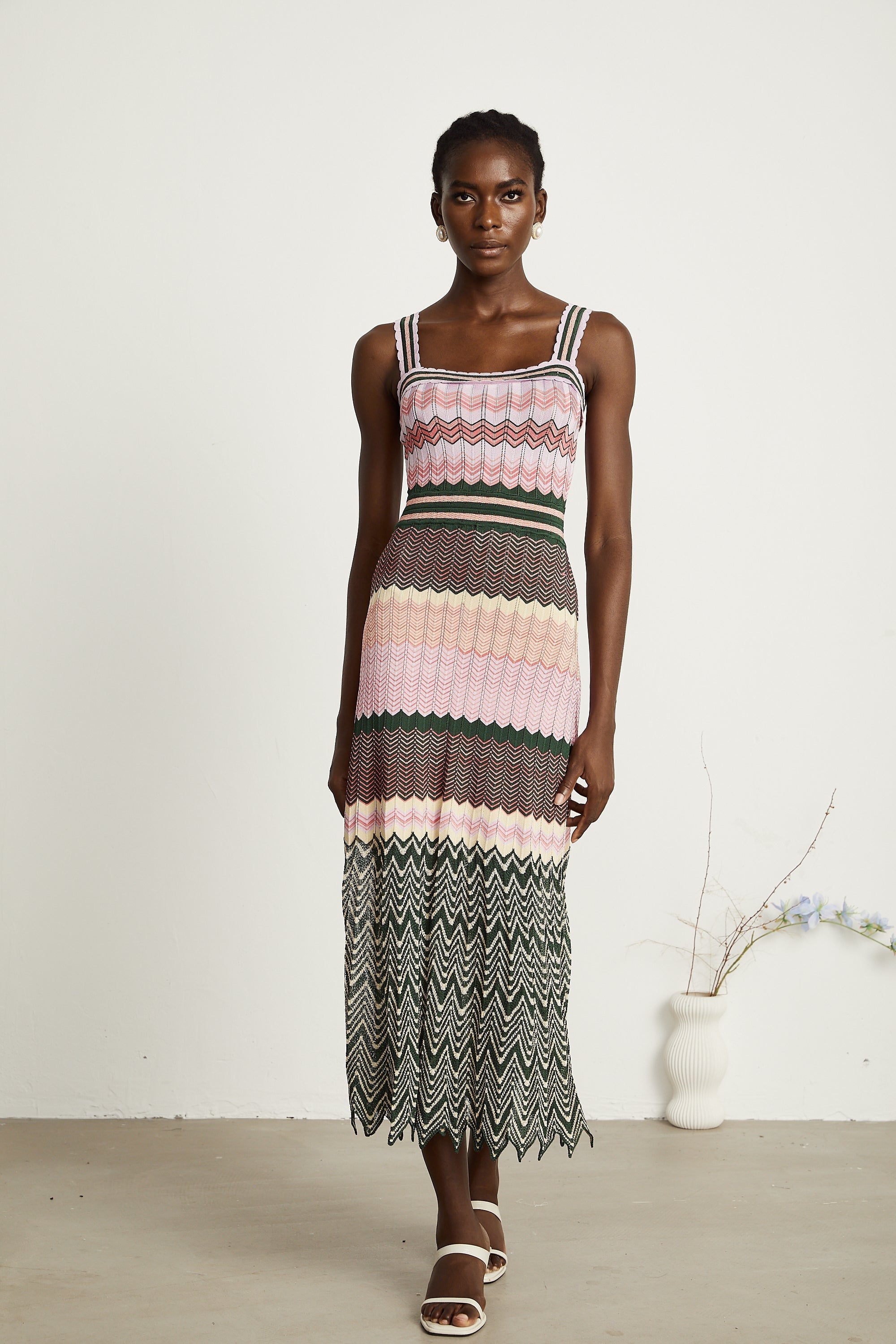 Una | Contrast-Colour Knitted Midi Dress