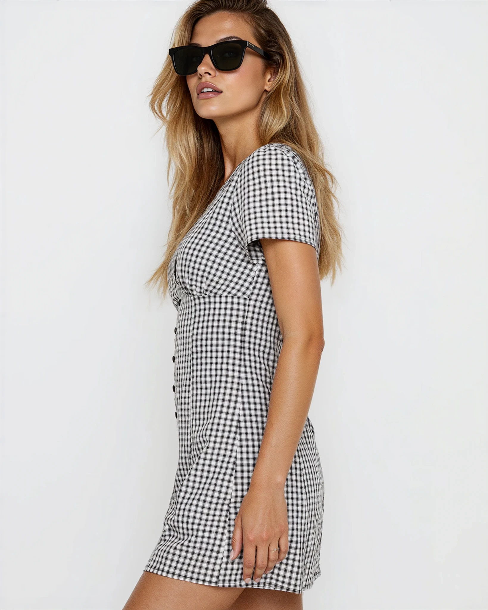 Lilia | Mini Dress with Button Front