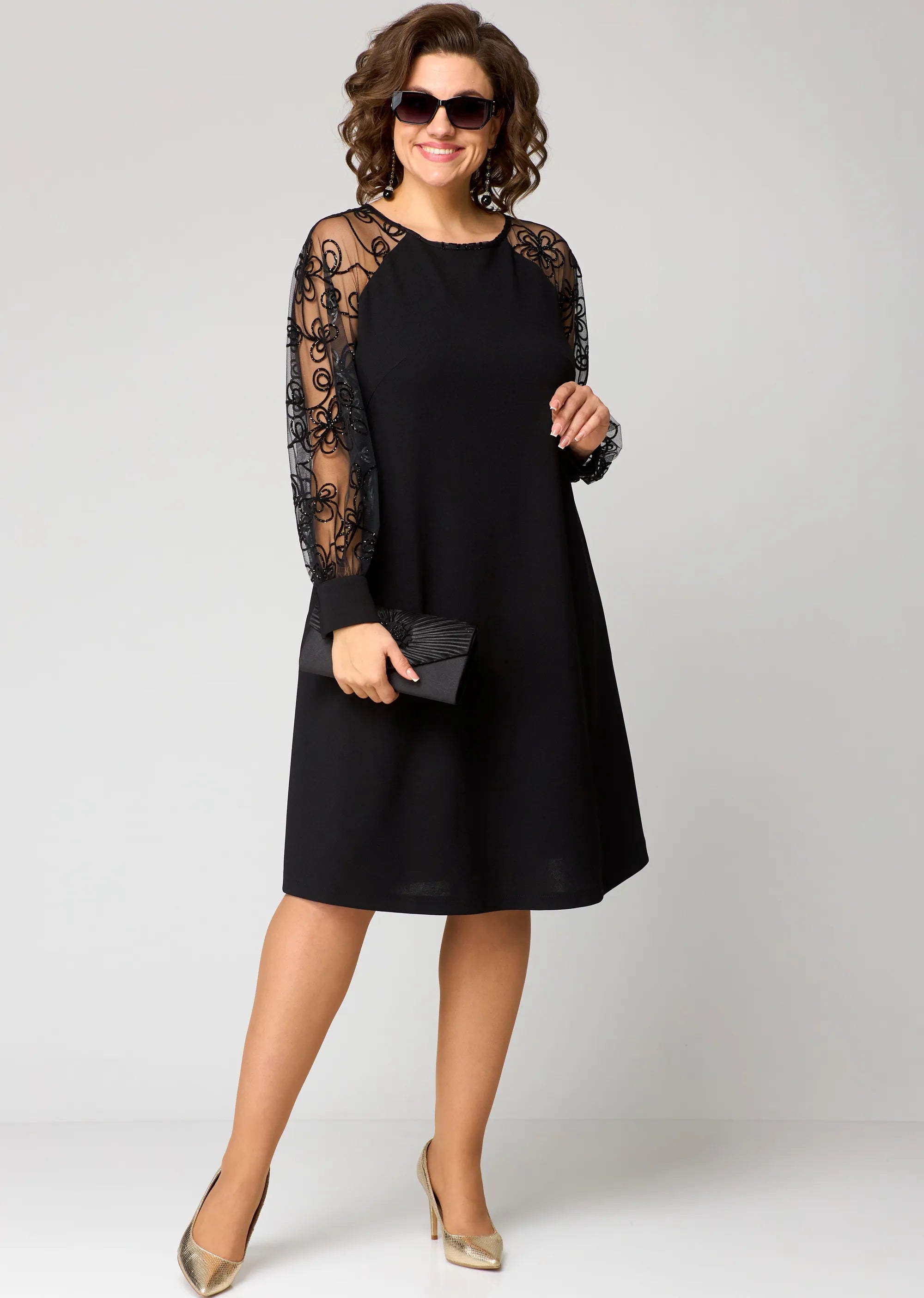 Naia | Long Lace Sleeve Midi Dress