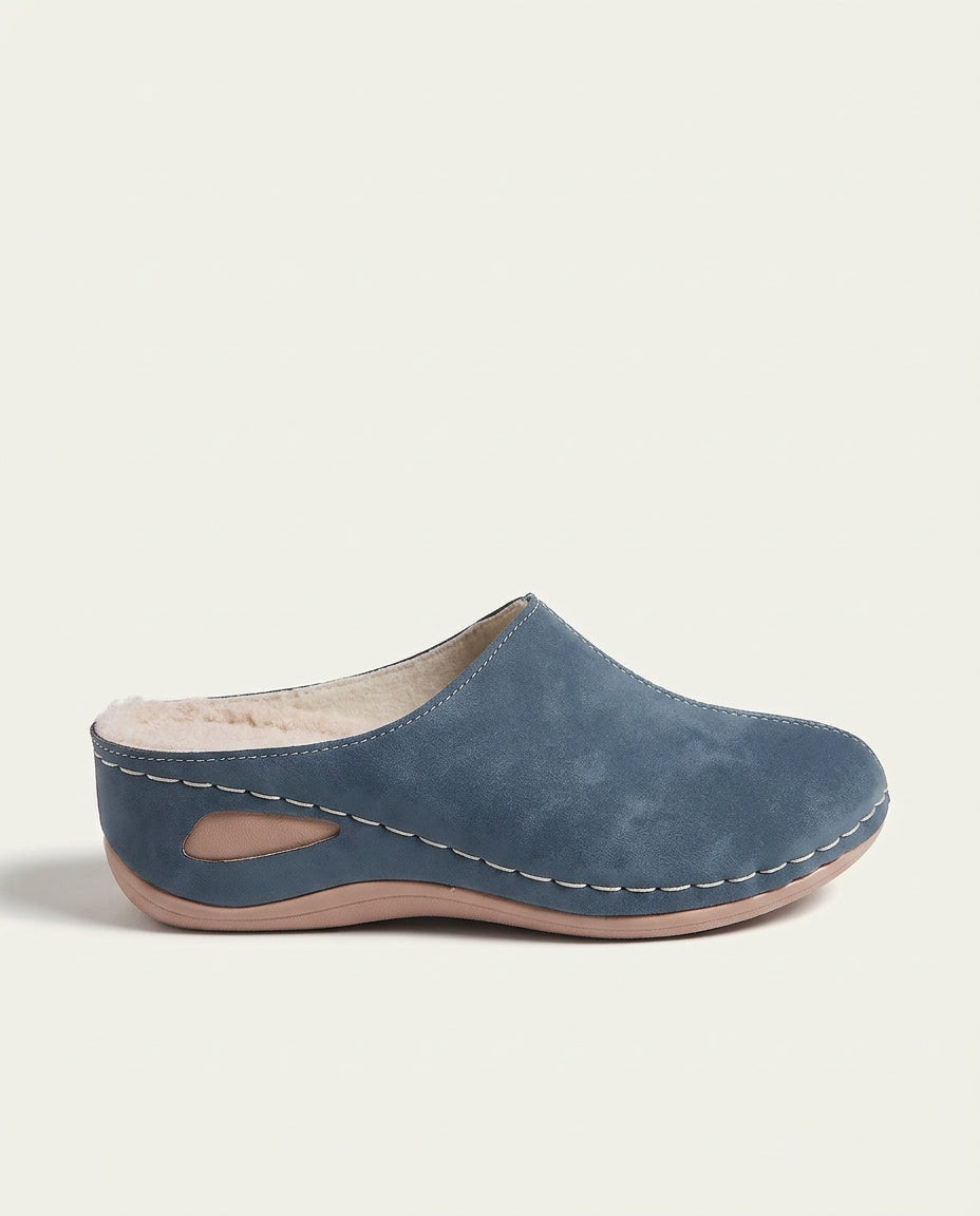 Amelie | Closed-Toe Lined Clogs