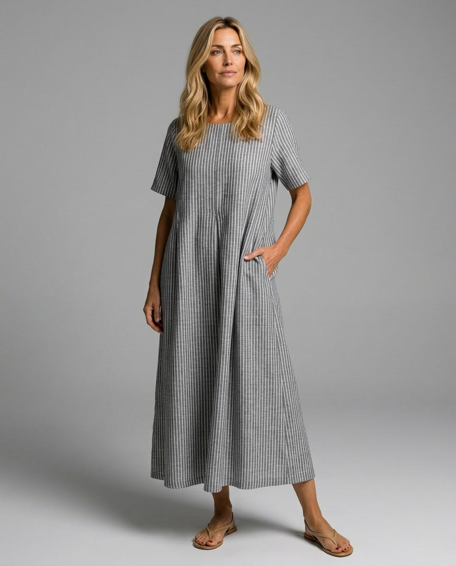 Aubrey | Flowy Floral Print Midi Dress