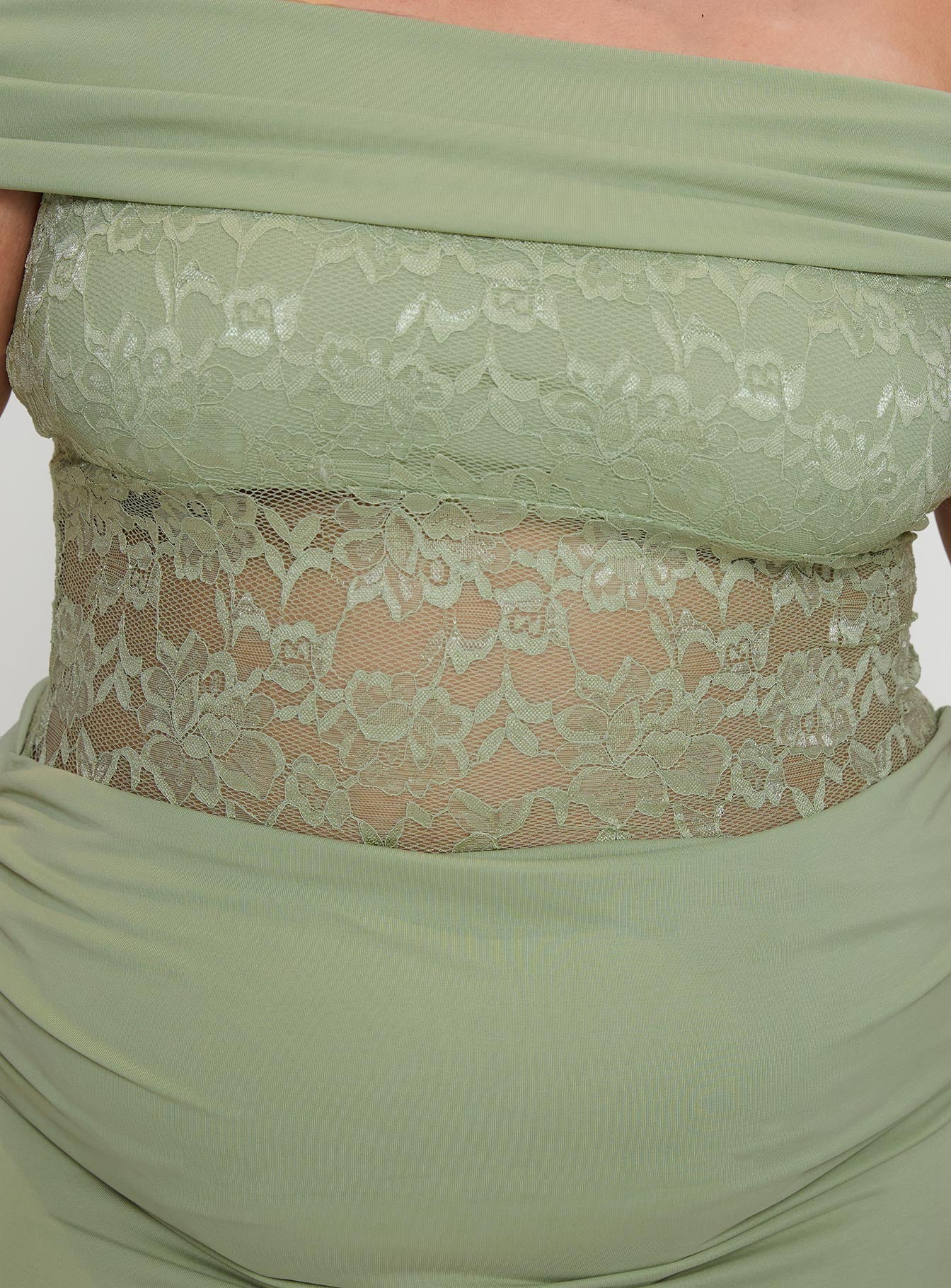 Gwendolen | Off-Shoulder Ruched Lace Maxi Dress