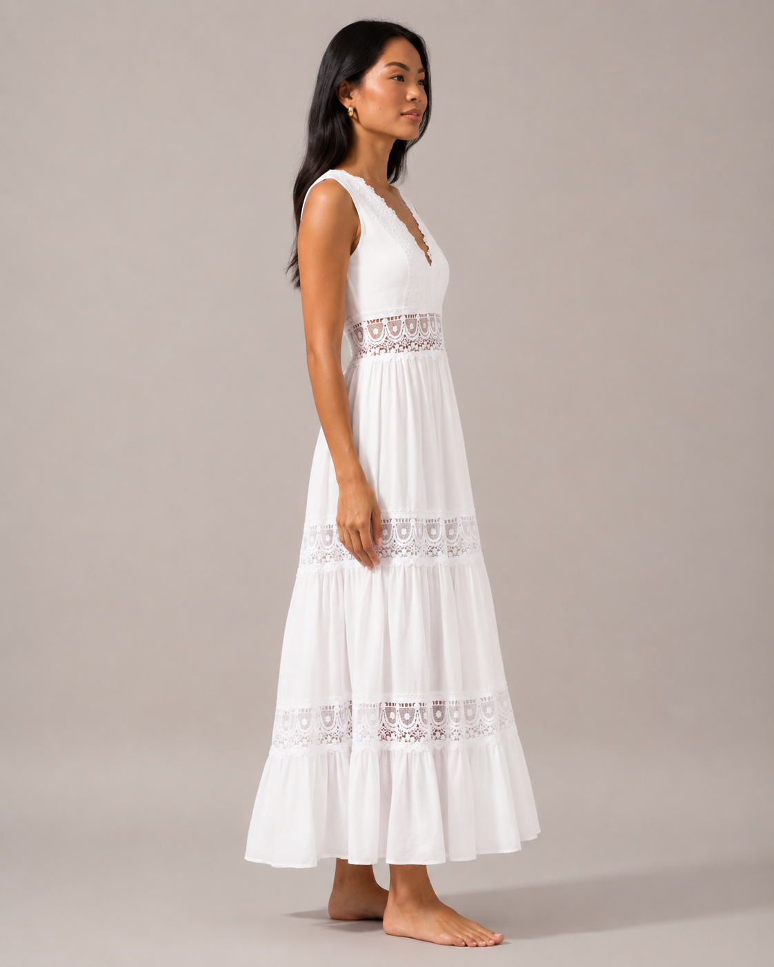 Serafine | V-Neck Lace Detail Midi Dress