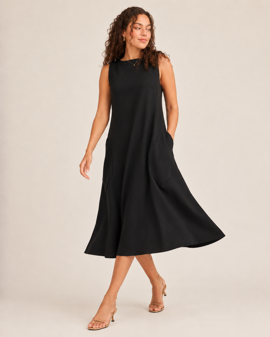 Paige | Monochrome Round Neck Midi Dress
