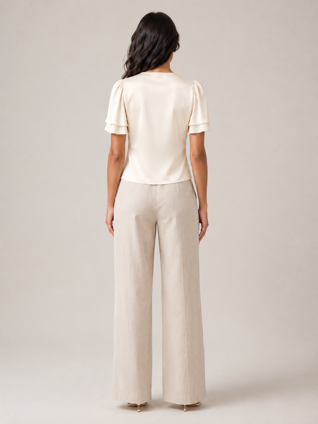 Isabela | Slim Fit Lace Detail Short Sleeve Top