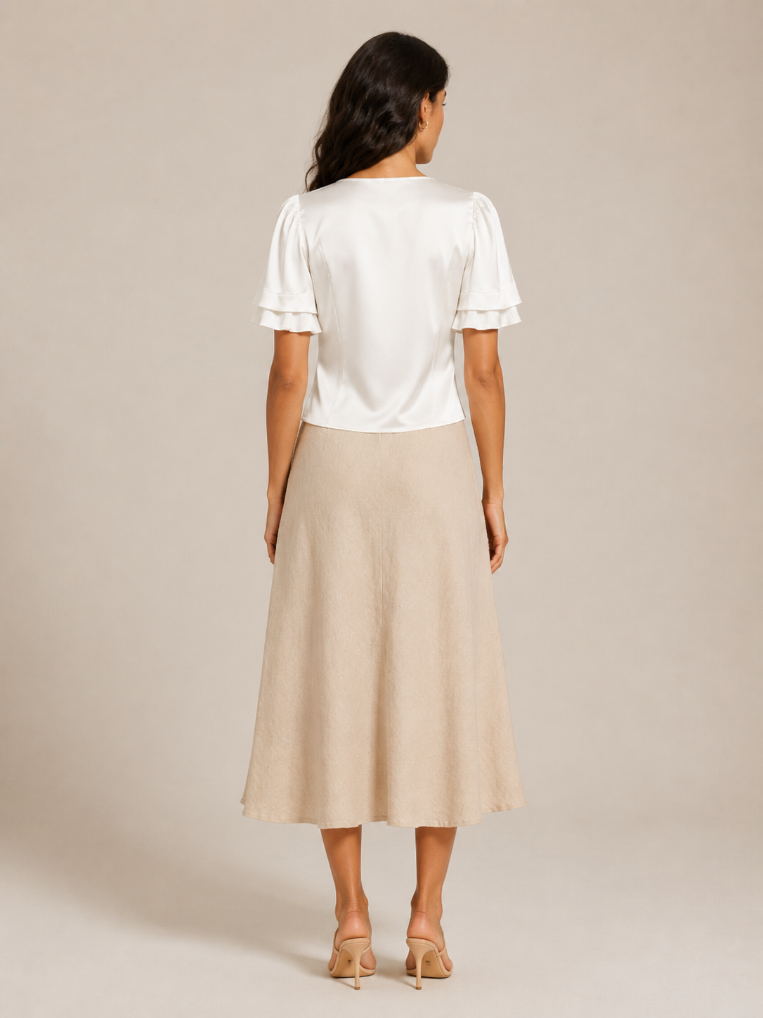 Isabela | Slim Fit Lace Detail Short Sleeve Top