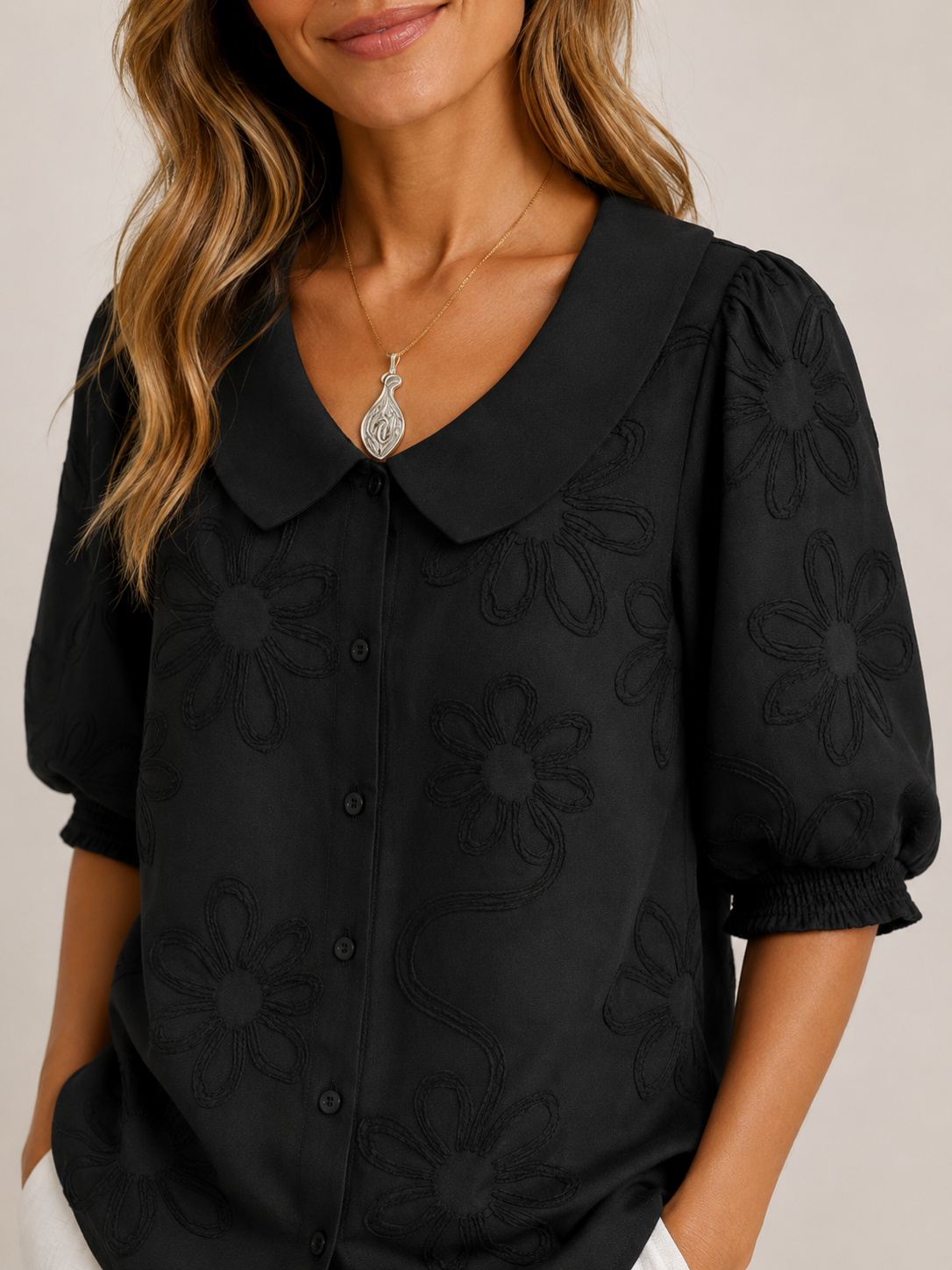 Vera | Floral Embroidered Round Collar Blouse