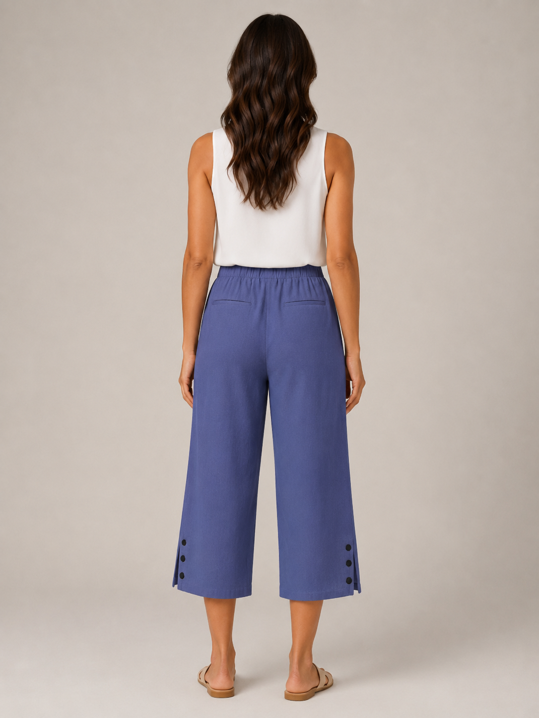 Temara | Relaxed Linen-Blend Bermuda Shorts