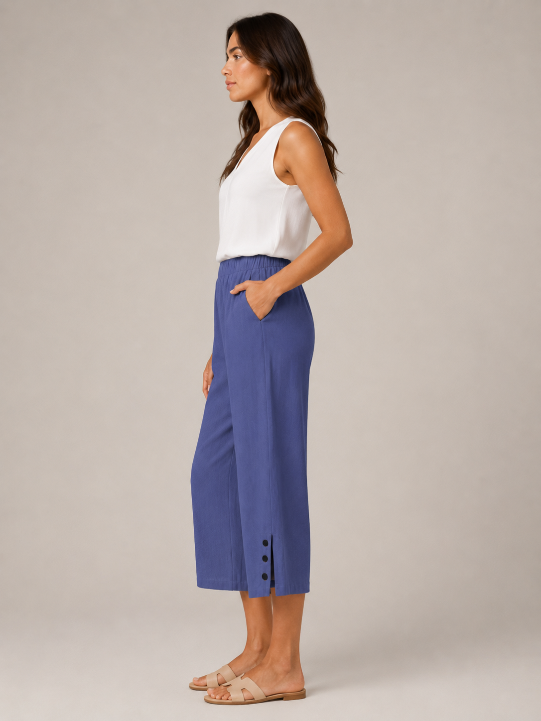 Temara | Relaxed Linen-Blend Bermuda Shorts