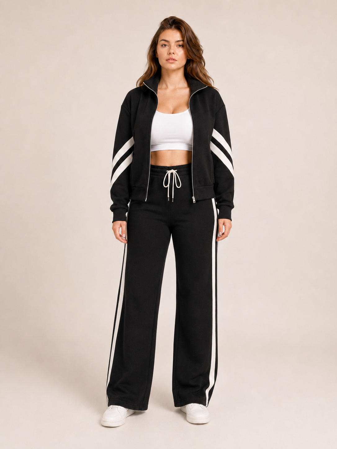 Savra | Contrast Stripe Knit Two-Piece Tracksuit Set