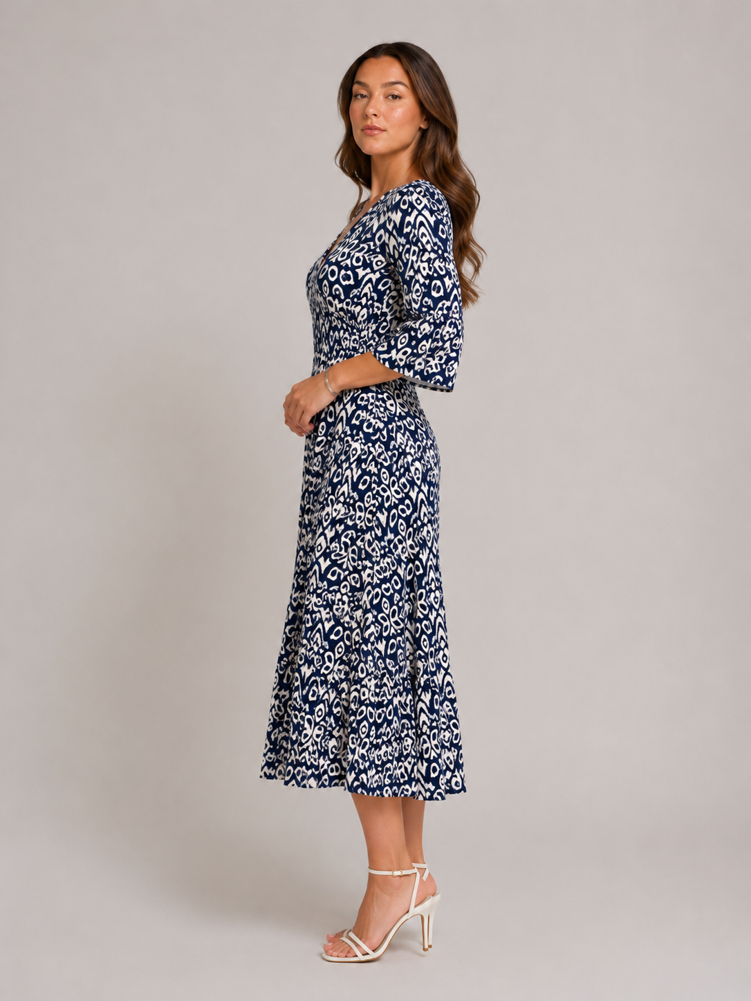 Everly | V-Neck Graphic Print Boho Maxi Dress