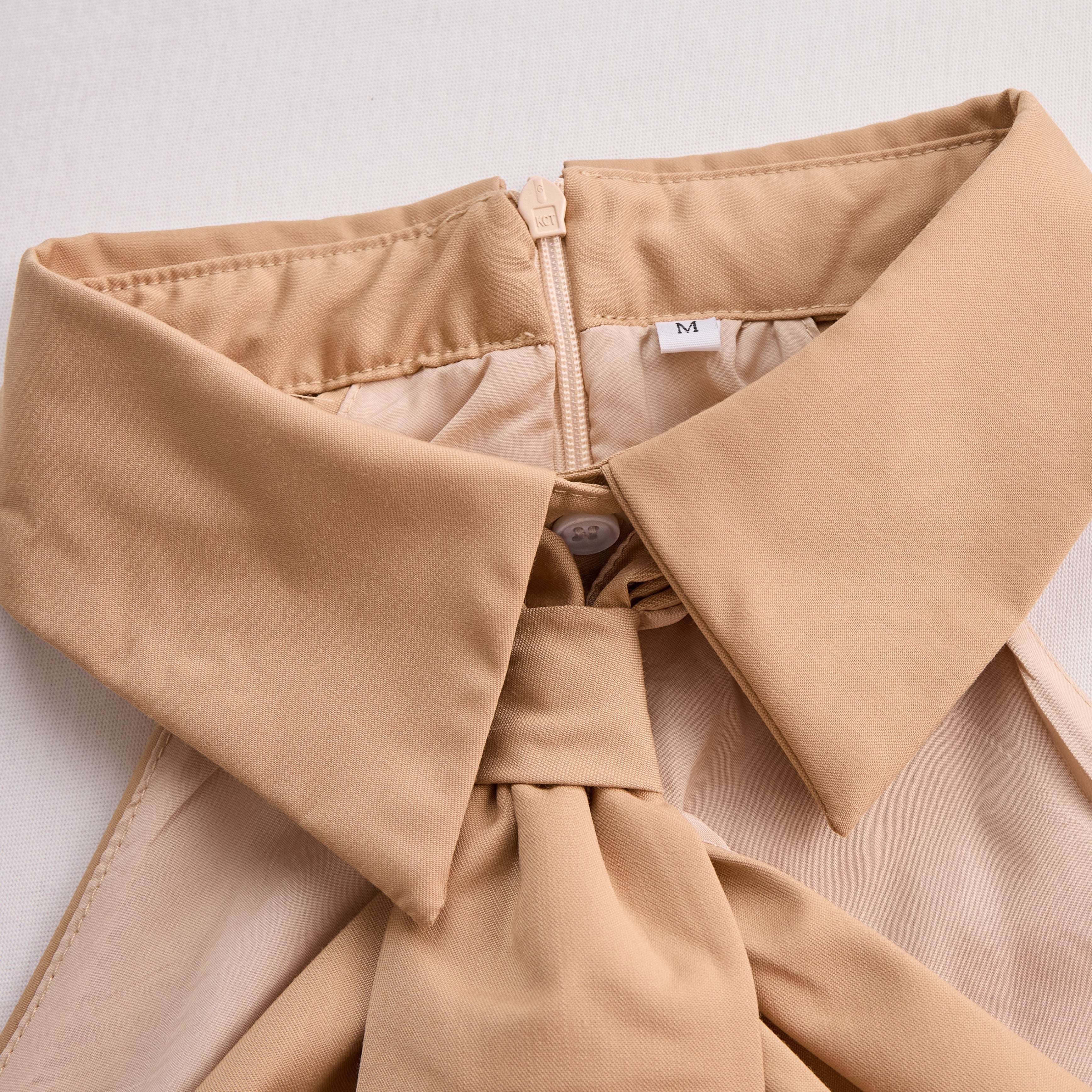 Mabel | Sleeveless Halter Summer Top