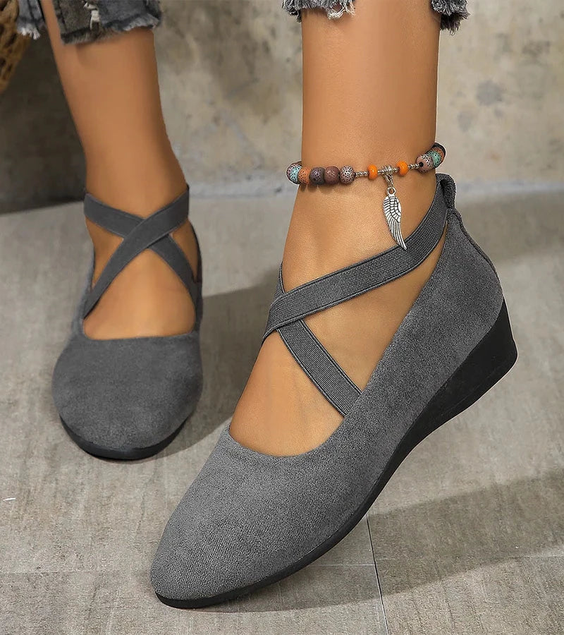 Helena | Wedge-Sole Closed Ballet Flats