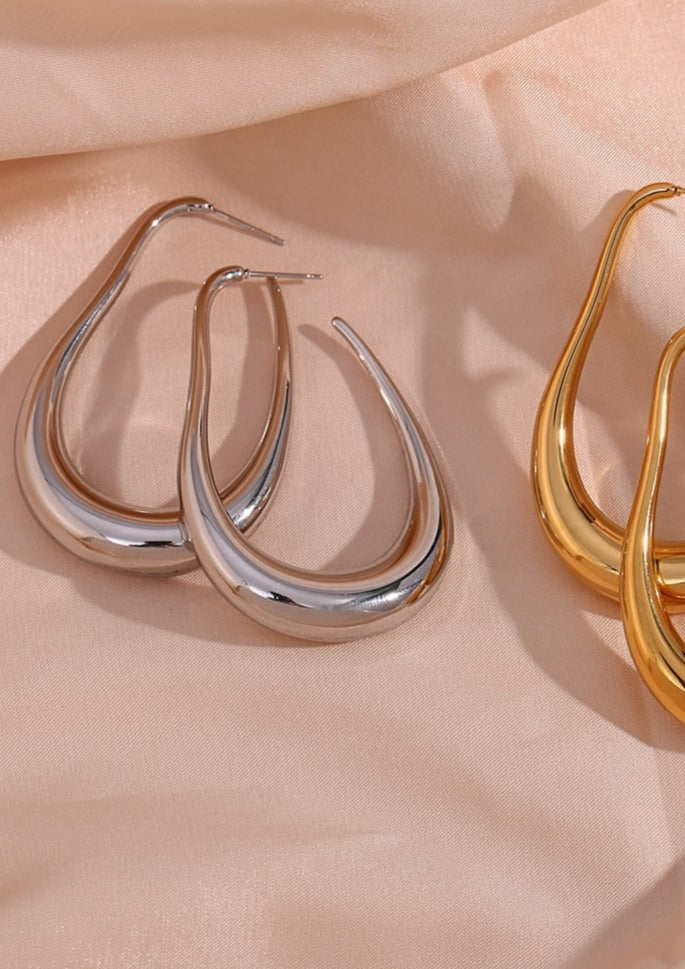 Vera | Distorted Sculptural Drop Earrings