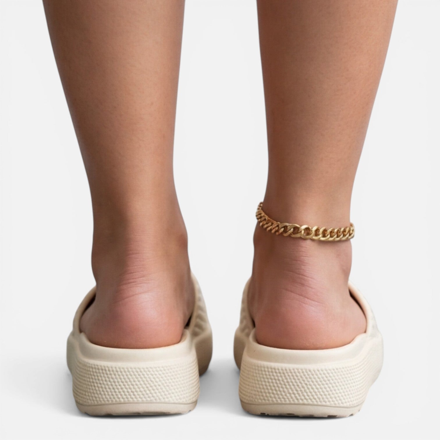 Aubrey | Cushioned Pillow Footbed Slide Sandals