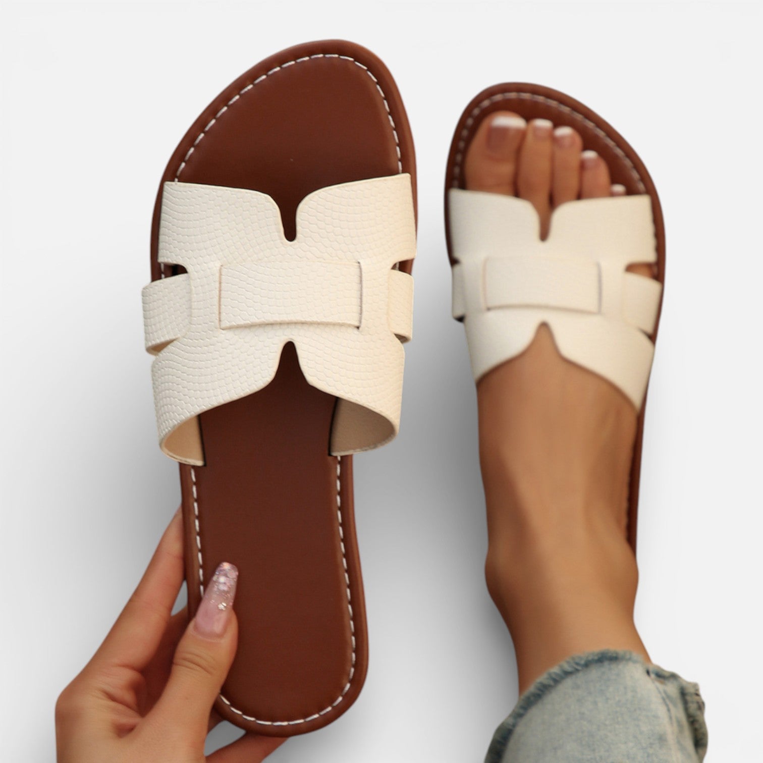 Esme | Cushioned Flat Leather Slide Sandals